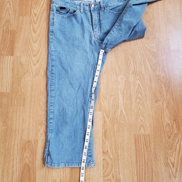 Lee Women's Lower On The Waist Cropped Jeans Blue Size 8 ..28 x 19 - Picture 8 of 12